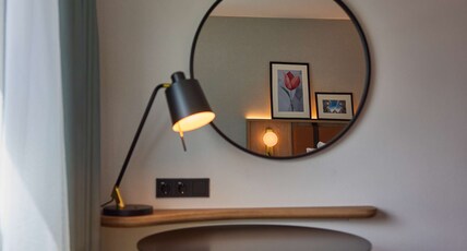 Maashotel Rotterdam Centre by Hilton Room Type - KING JUNIOR SUITE