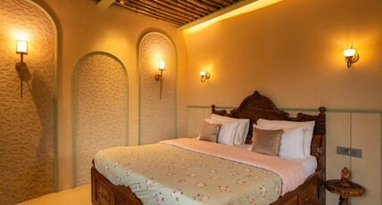 Chahal Tree Farm House - Farm Stay in Amritsar Room Type - Super deluxe room with garden (Sarpanch da ghar)