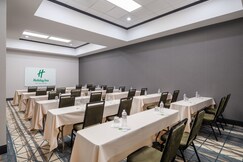 Holiday Inn Hotel & Suites CHICAGO NORTHWEST - ELGIN