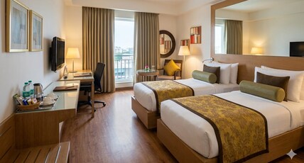 Pride Premier Chennai Room Type - Deluxe Twin Room