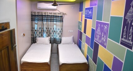 JDR HOTEL Room Type - Executive Room (TWIN BED)