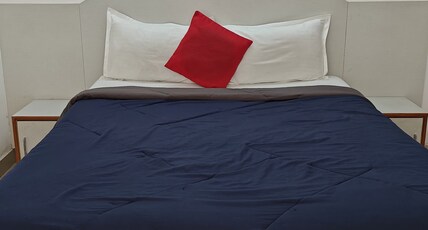 HOTEL CHANDANA DELUXE ROOMS Room Type - Deluxe Non AC