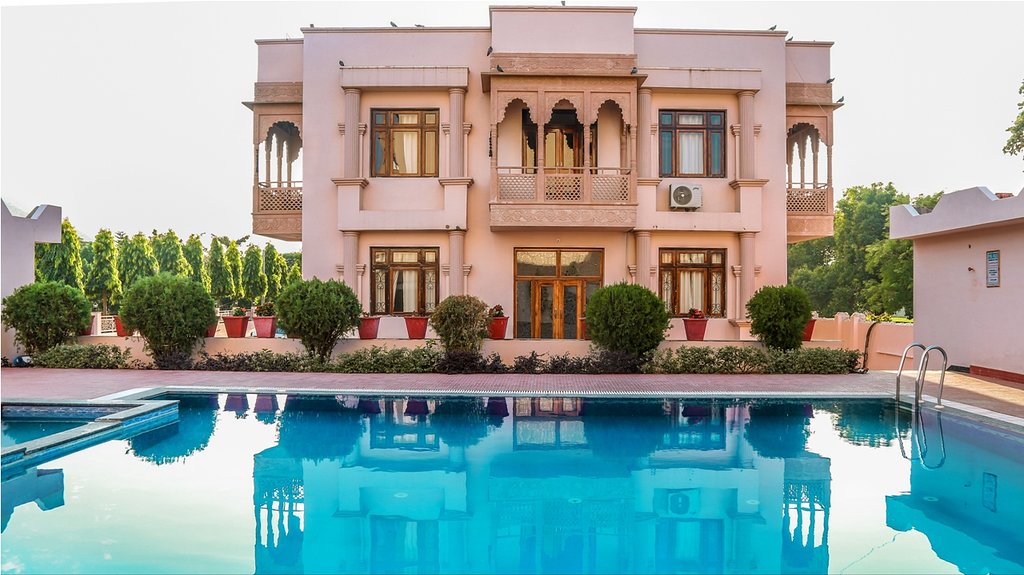 Hotel Pushkar Legacy - Tap to explore photos
