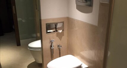 Hotel The Arrow Paschim Vihar Room Type - King Room