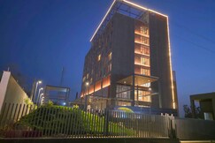 Ramada Encore By Wyndham Ayodhya Takpura