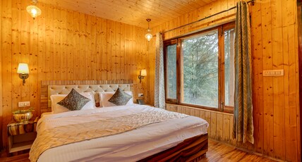 Vedants Room Type - Royal Family Suite with Mountain View