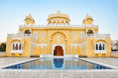 Petals of Udaipur 9BR Pool & Rain Dance Homeyhuts