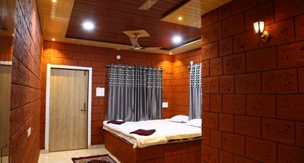 Radha Farm Alibag Room Type - Bedroom 4