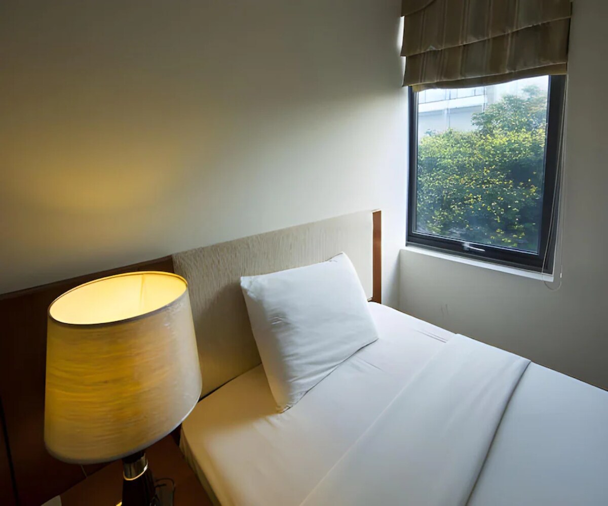 Calista Sai Gon Hotel - Tap to explore photos