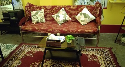 Alaka Nibas Homestay Room Type - Deluxe Bedroom with Kitchen