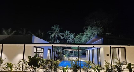 Casa The Serenity 3BHK with 24hours Music and Pool Room Type - Casa The Serenity 3BHK with 24hours Music and Pool