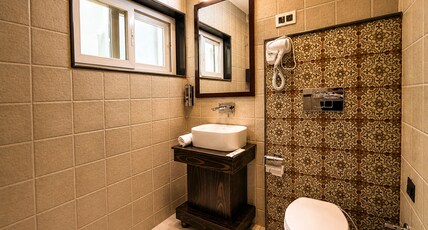 Mar Villa by Luxury and Elegance Room Type - Deluxe Room