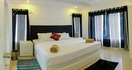 Kallat British Resort Room Type - Single British Cottage Ac ( One Bed Room Villa)