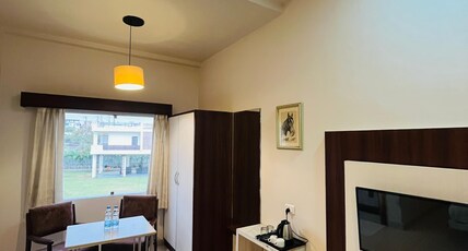 Kumkum Palace Room Type - Standard Double Room with Garden View