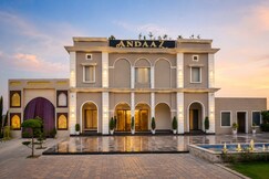 Andaaz Hotel
