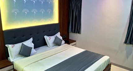 Hotel ambience Inn Room Type - Executive Ac Room