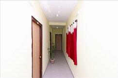 Hotel Silver Shine