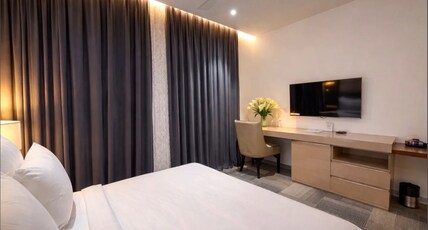 Eminence by Park International Room Type - Deluxe Rooms