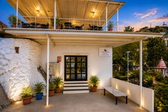 Rooms of Hotel Guru Shikhar Heights Mount Abu Nr Guru Shikhar