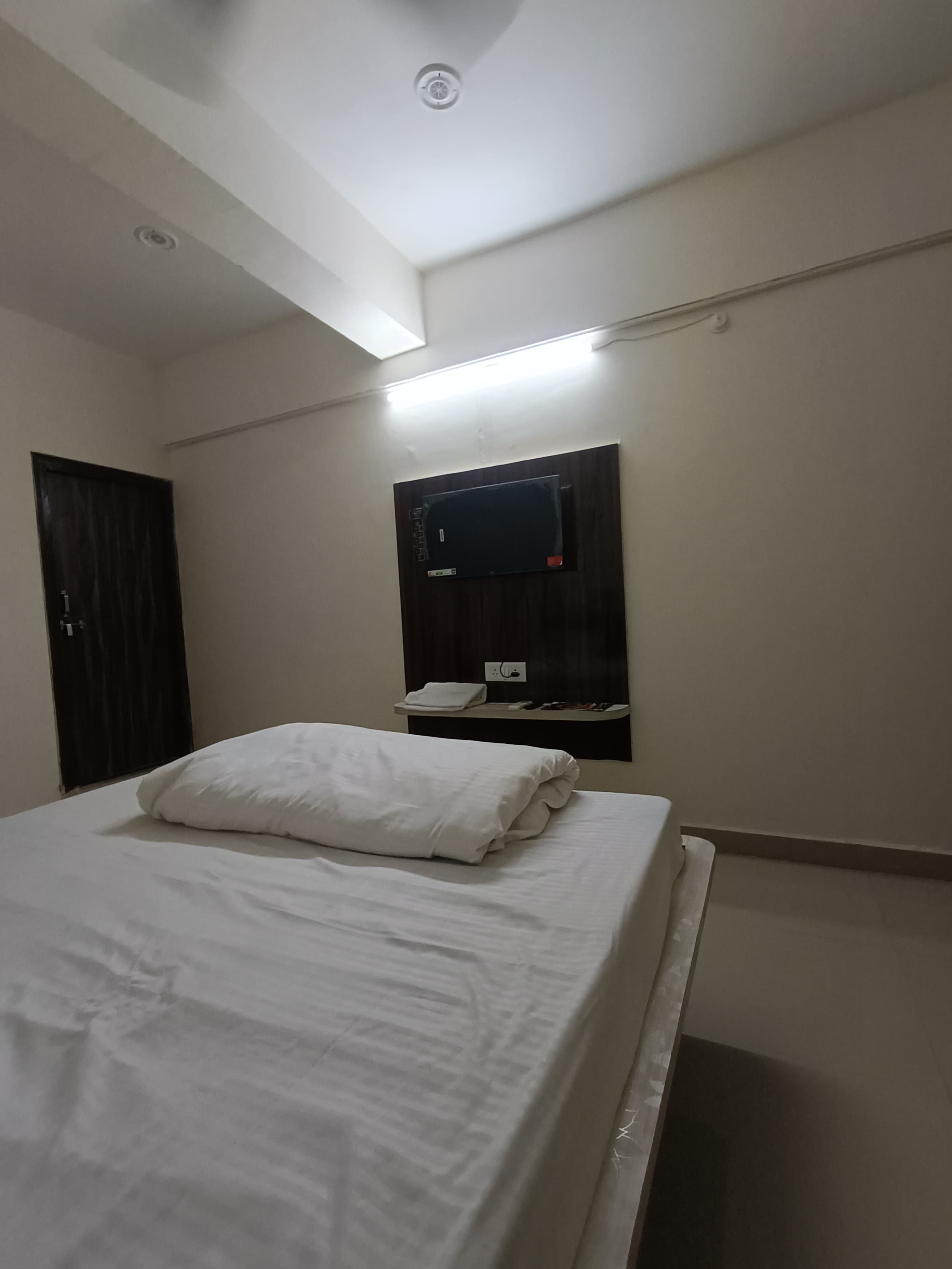 Hotel Swastik - Tap to explore photos