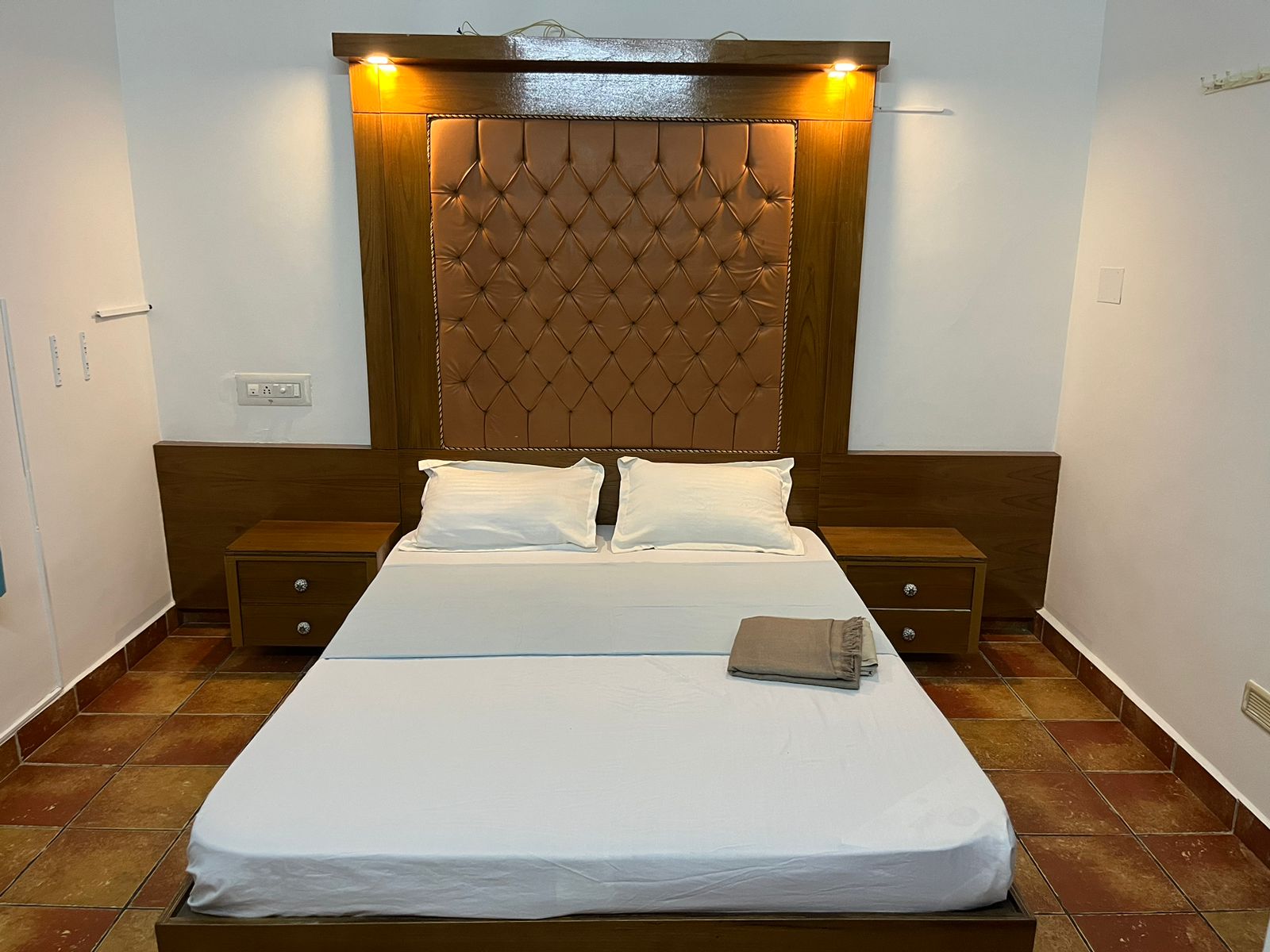 Aadis Heritage Villa - Tap to explore photos