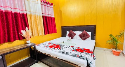 Krishnanand Palace | 900m from Ram Temple Room Type - Premium Deluxe Room | Perfect for Couple