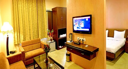 Hotel Royal View Room Type - Deluxe Room