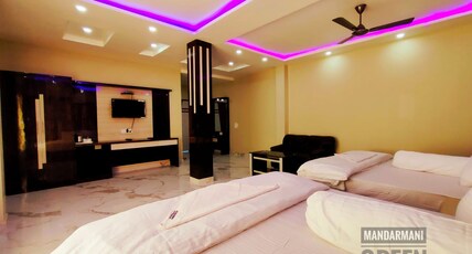Mandarmani Green Resort Room Type - Deluxe Six Bedded Room with Common Balcony