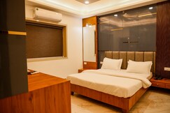 Hotel Radhika Executive