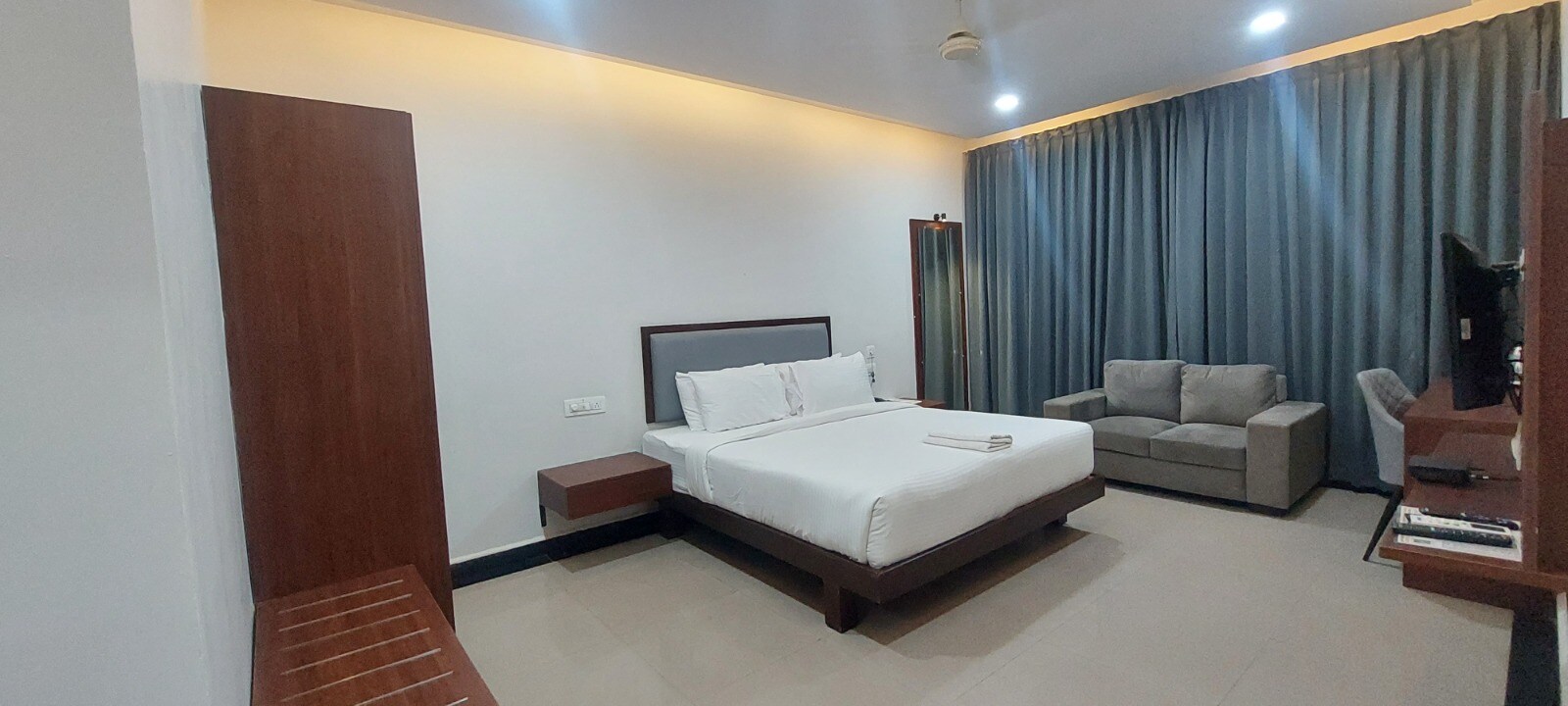 The Fortune Hotel - By Swathi Group - Tap to explore photos