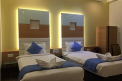 HOTEL DARSHAN AND GUEST HOUSE 