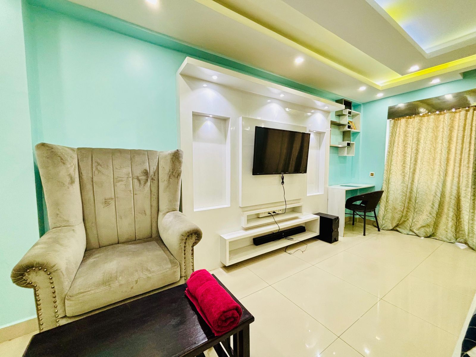 Flat Near kolkata Airport,CC 2,Rajarhat,Newtown - Tap to explore photos