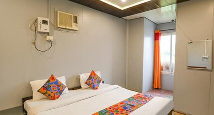Hotel Raka, Prayagraj Room Type - Bedroom 1