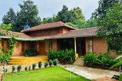 Green Roots Farm Stay | Entire Farmhouse