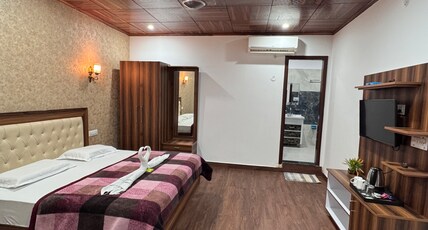 HOTEL SEA ROCK Room Type - SEAMI DELUXE