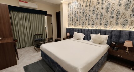 Hotel Rose Gold Room Type - Deluxe Ac Room Hotel Rose Gold Room Type - Deluxe Ac Room