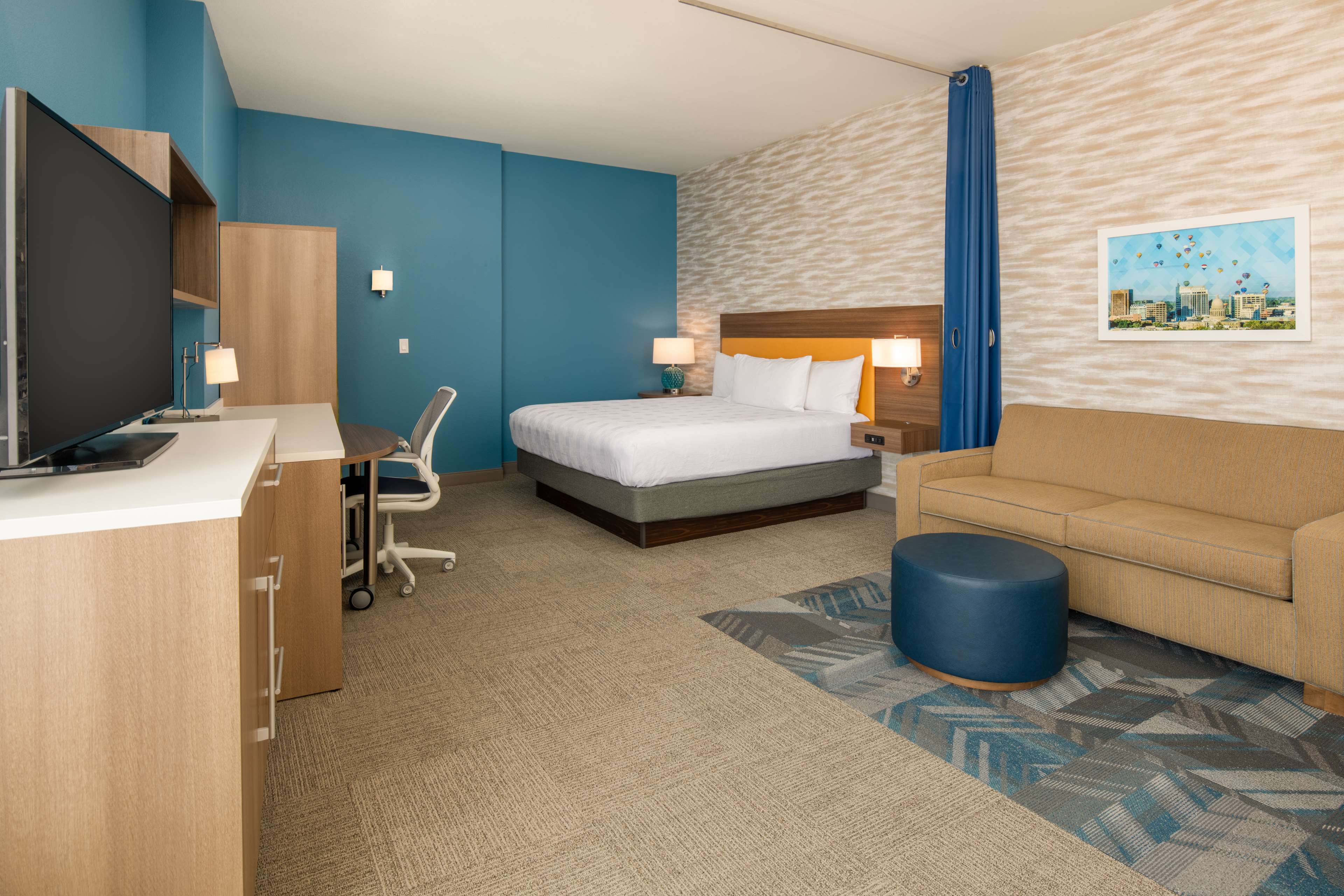 Home2 Suites by Hilton Boise Downtown - Tap to explore photos