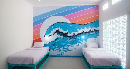 Mad Monkey Kuta Lombok Room Type - Standard Twin