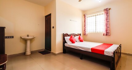 Hotel O Thirumala Boarding & Lodge Room Type - Classic