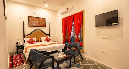 Hachi Hostel Jaisalmer Room Type - Deluxe Room with AC and Free WIfi