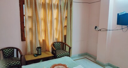 Hotel Atul Regency Room Type - EXECUTIVE