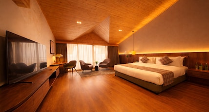 Pride Premier Darjeeling Room Type - Attic Room With Valley View Pride Premier Darjeeling Room Type - Attic Room With Valley View