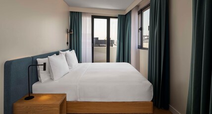 Hampton by Hilton Istanbul Sirkeci Room Type - QUEEN ROOM NON SMOKING
