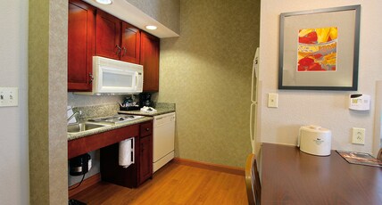 Homewood Suites by Hilton Bloomington Room Type - 2QNS ACC RI SHWR STE NSMK