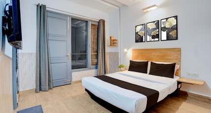 Super Townhouse Sector 49 Sohna Road Room Type - Classic with Balcony