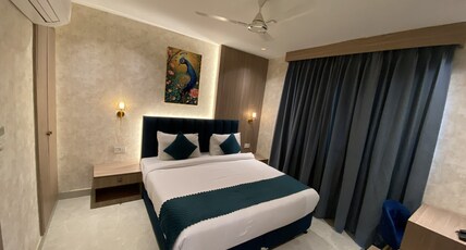 AASHRAYA VRINDAVAN Room Type - PREMIUM
