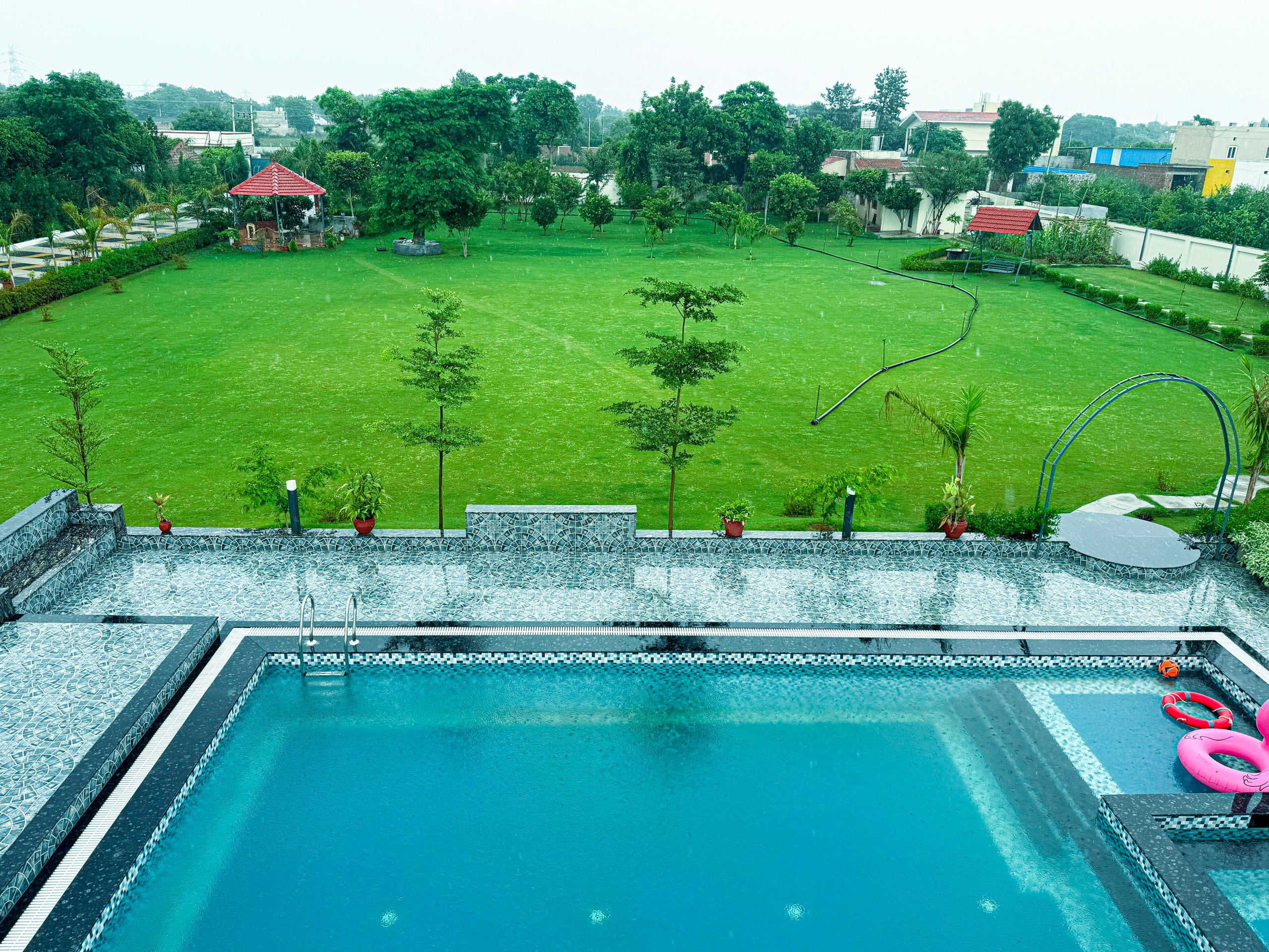 The Mahalwara Farm Lush Green Escape Amid Nature - Tap to explore photos