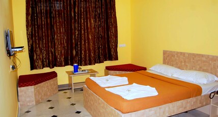 Dhanawantri Comforts Room Type - Standard - 2Bed