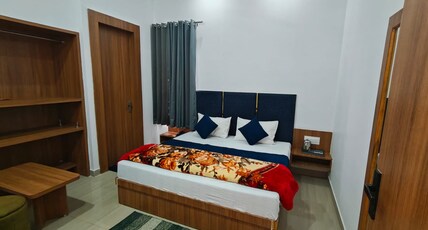 The Glory Room Type - Deluxe Double Bed Room