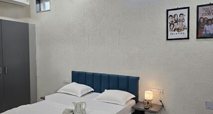 Hotel Blueberry Bhedaghat Room Type - Super Deluxe Room With Balcony